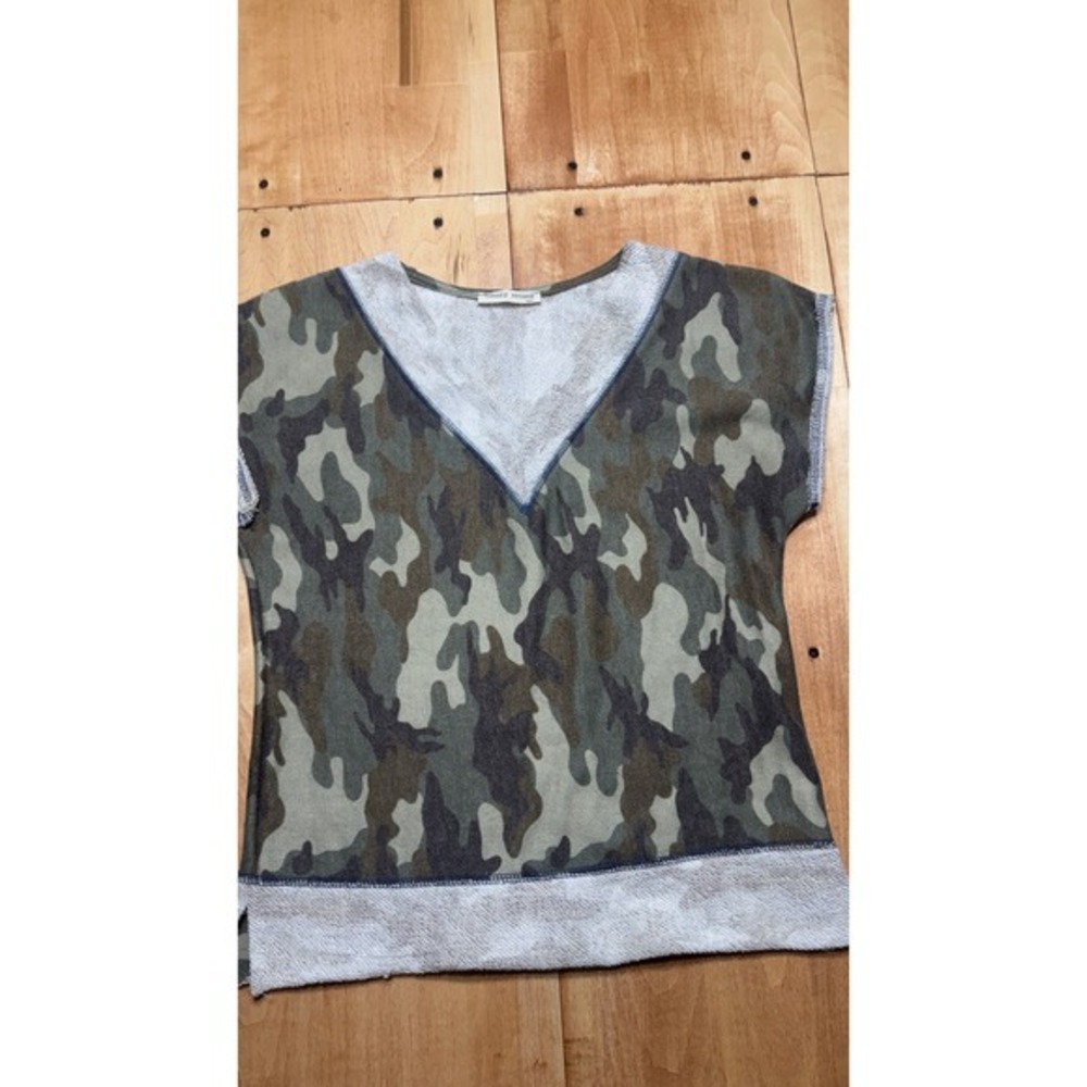 Twenty Second Womens Camo V-Neck Short Sleeve French Terry Sweatshirt Top Small